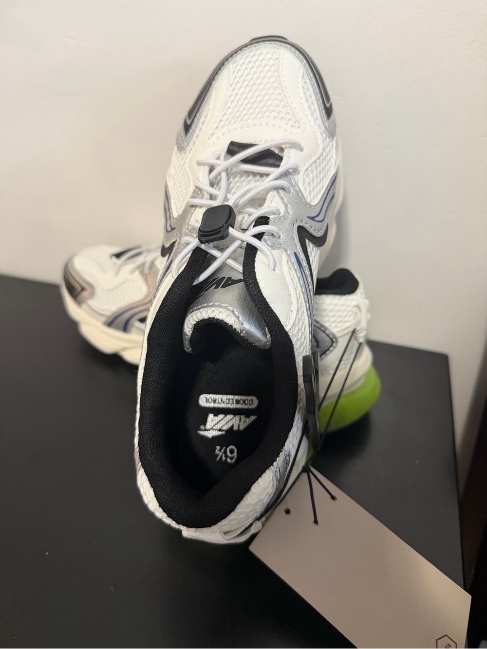 Avia White and Black Men's Sneakers with Neon Green Heel Accent